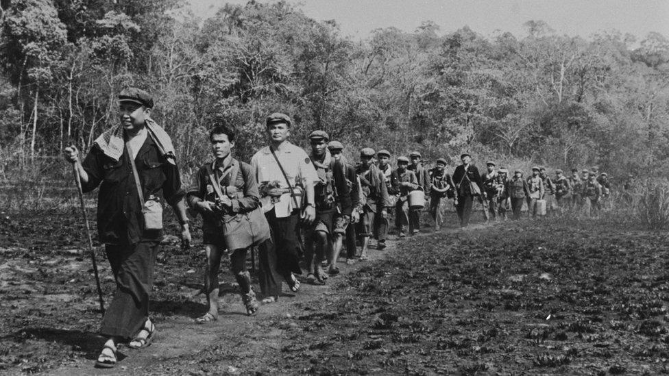 104363835_gettyimages-110837164 Camboja: 50 Anos de um Genocídio