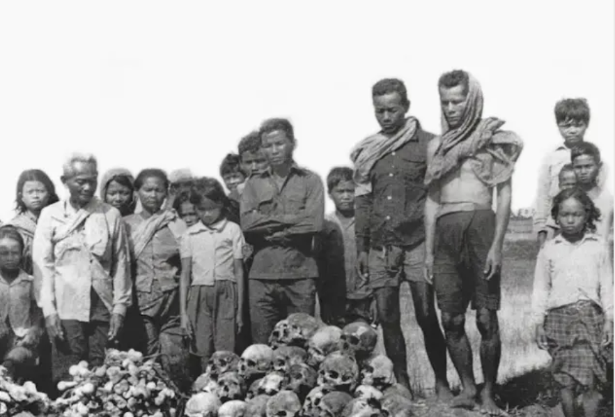 Captura-de-tela-2025-05-04-115744-1 Camboja: 50 Anos de um Genocídio